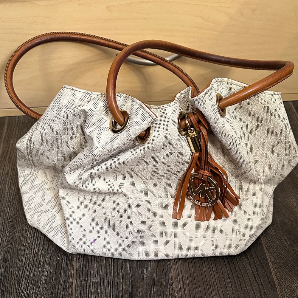 Michael Kors Cream and Tan Shoulder Bag